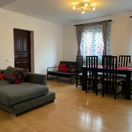 Casa Costache בית נופש