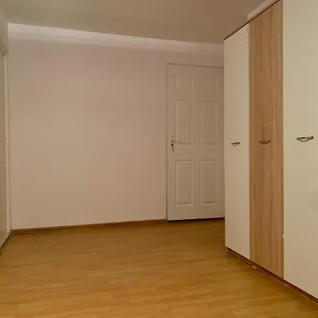 Casa Costache بيت للعطل *